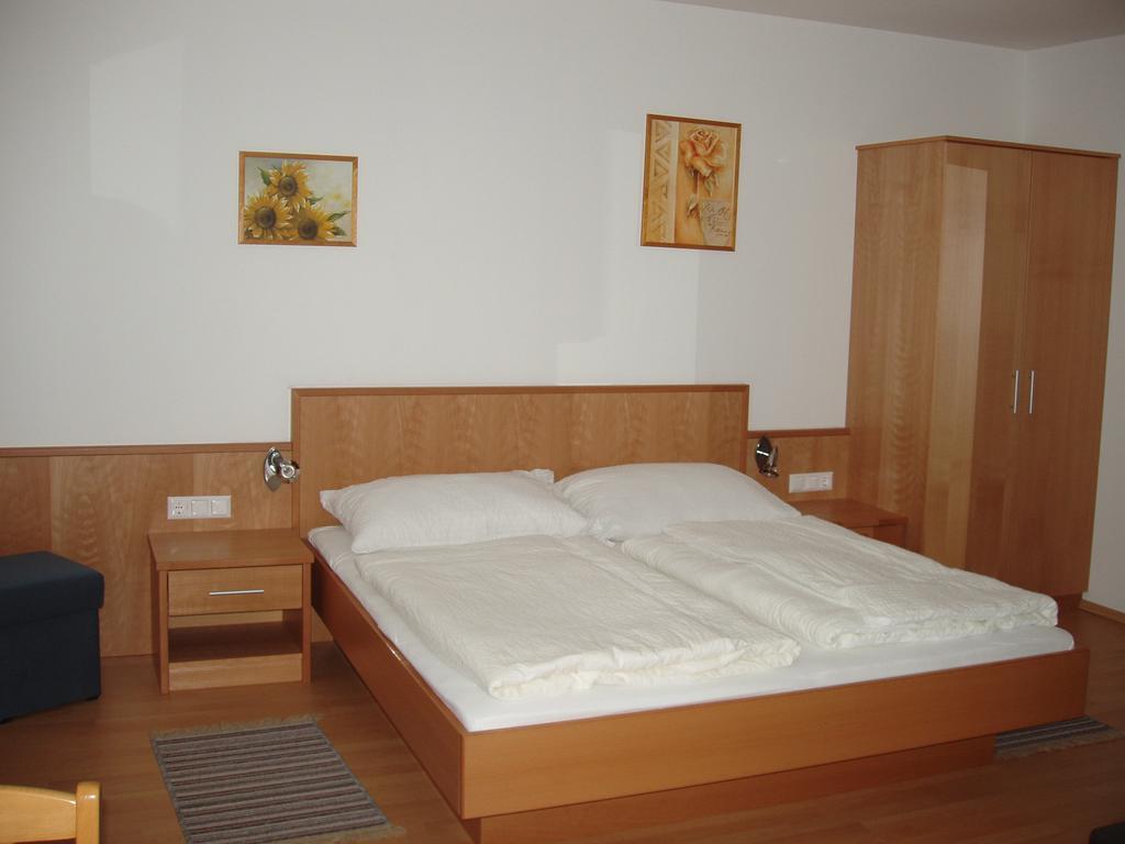Gaestehaus Strommer Illmitz Esterno foto